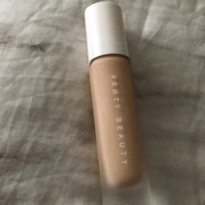 Fenty beauty pro filter foundation